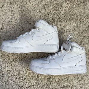 Women’s Size 8.5/Big Kids Size 6Y High Top Air Forces